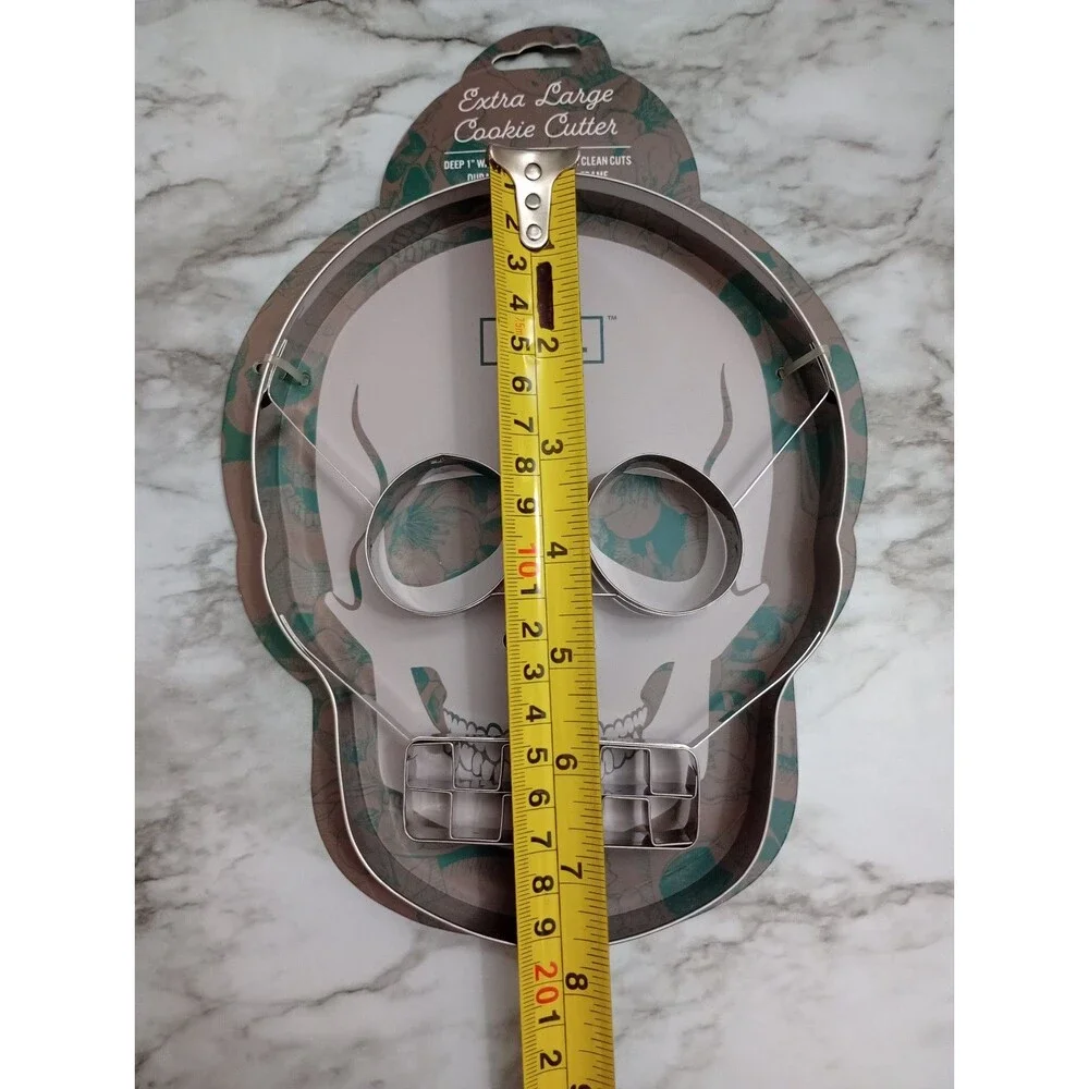 NWT 2 Stainless Steel XL Cookie Cutters Skeleton and Pumpkin
